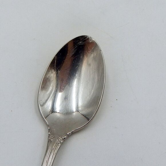 Oneida DOVER Teaspoons Heirloom Cube Stainless Flatware Glossy 6 Inch Set 4 - Picture 8 of 10